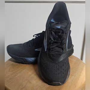 Ladies Brooks Hyperion Tempo Shoes, Size 10M